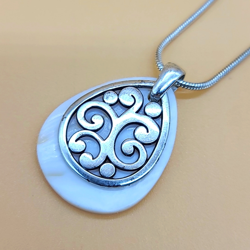 Brighton CONTEMPO SHELL Teardrop Pendant! 🐚 Retired and Rare!